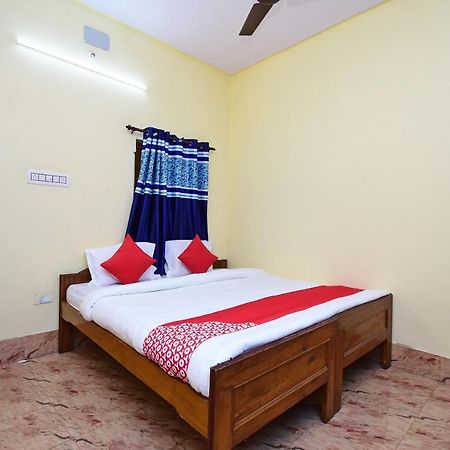 Flagship Hotel Mishra'S Andal Exterior photo