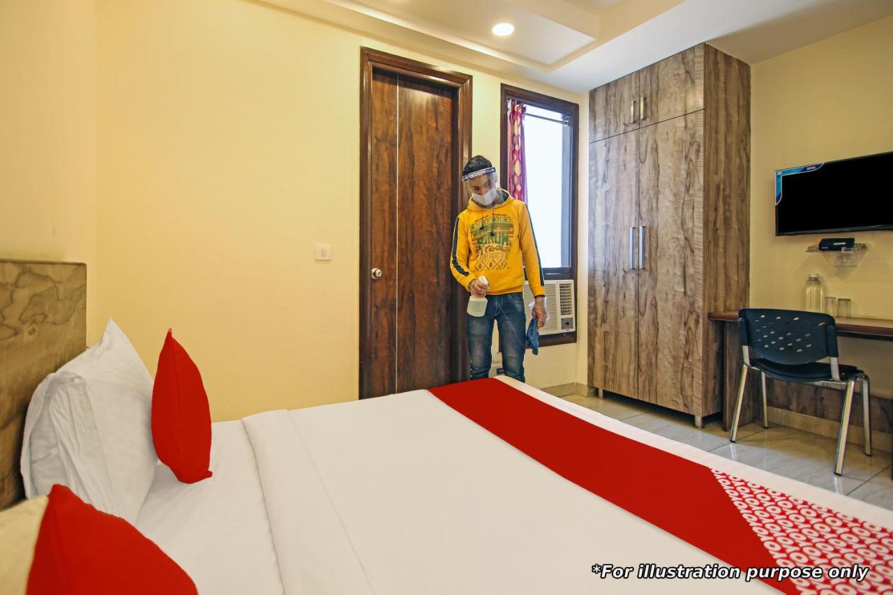Flagship Hotel Mishra'S Andal Exterior photo